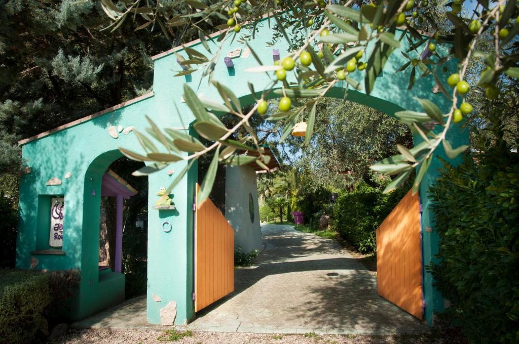 Ille-Roif Resort&Spa Fara in Sabina Exterior photo